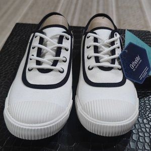 TOMS Women’s Carmel Laced Canvas Sneakers White/Black Toe Cap 6